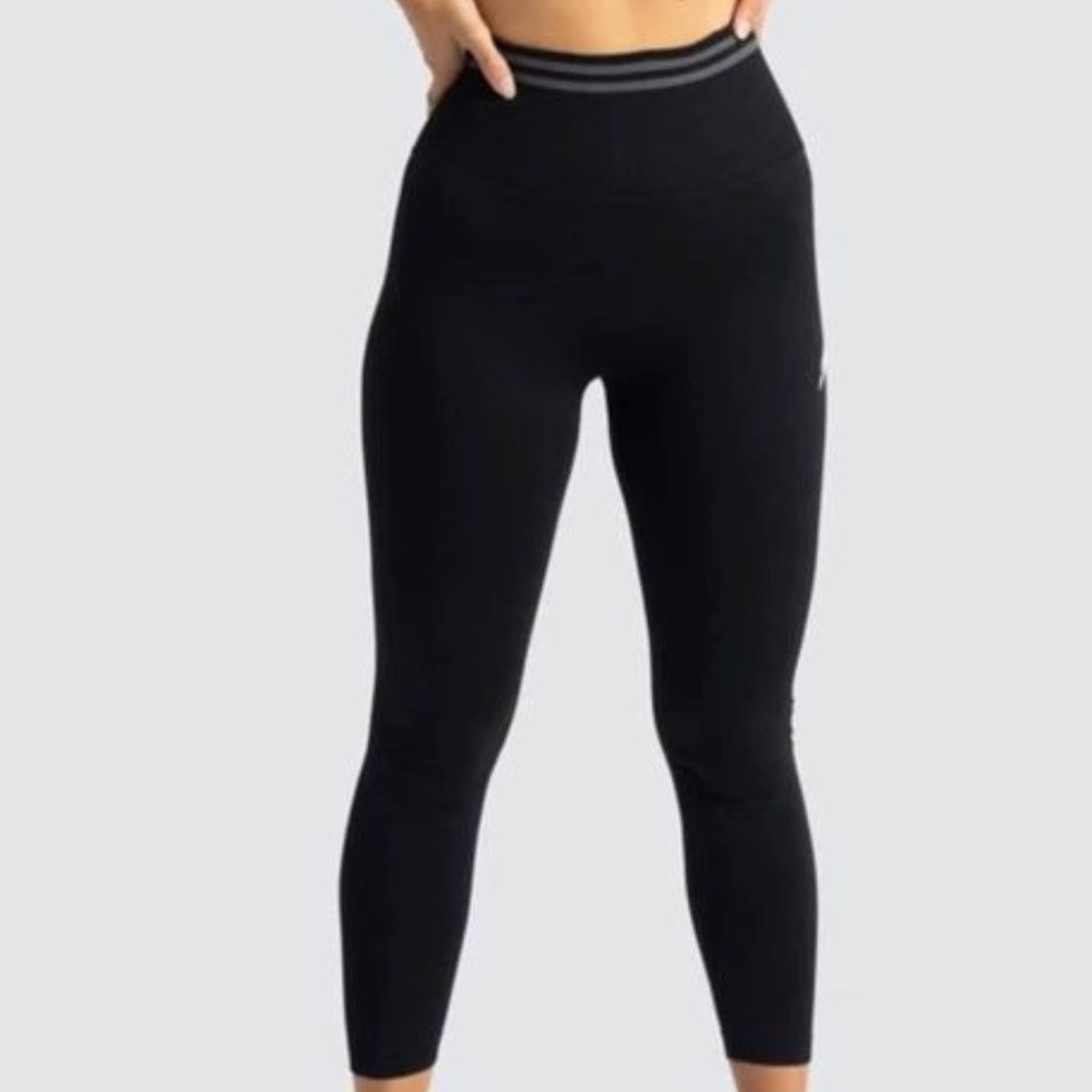 DoYouEven Scrunch Leggings